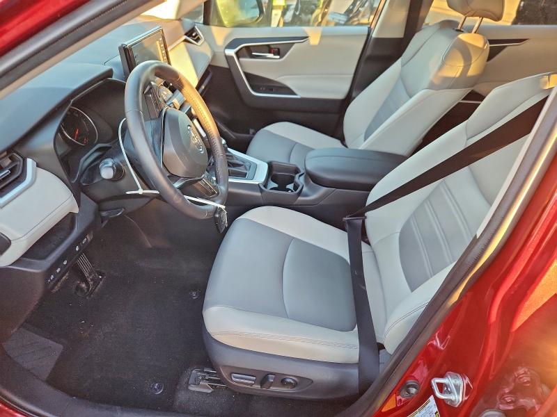 Photo 7 from auction – 2021 TOYOTA RAV4 XLE P with VIN 2T3C1RFVXMW115885