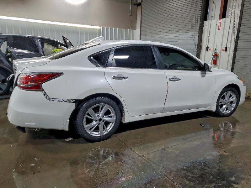 Photo 3 from auction – 2015 NISSAN ALTIMA 2.5 with VIN 1N4AL3AP3FN900188