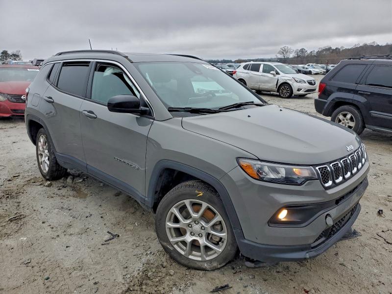 Photo 4 from auction – 2023 JEEP COMPASS LA with VIN 3C4NJDFN6PT548823
