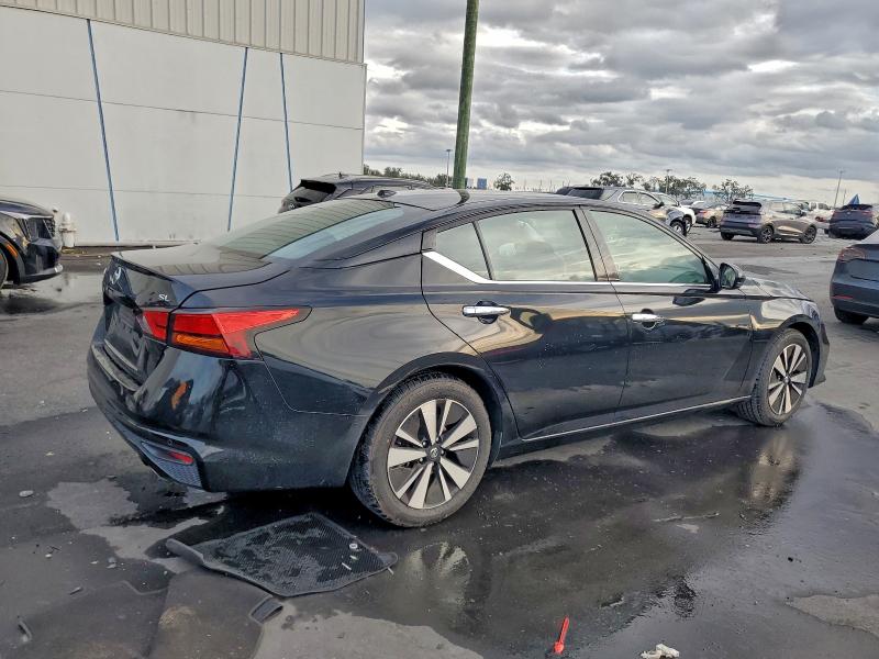 Photo 3 from auction – 2019 NISSAN ALTIMA SL with VIN 1N4BL4EV5KC233312