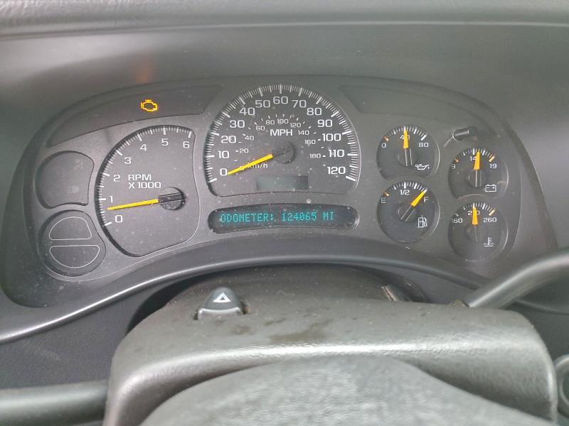 Photo 9 from auction – 2004 CHEVROLET SILVERADO with VIN 2GCEK19V141254296