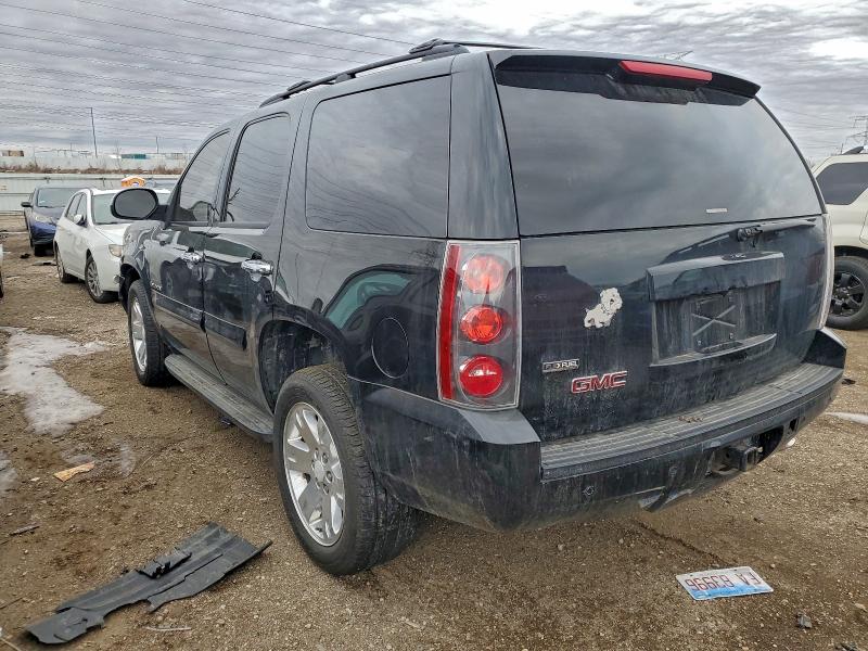 Photo 2 from auction – 2007 GMC YUKON with VIN 1GKFK13017J355631