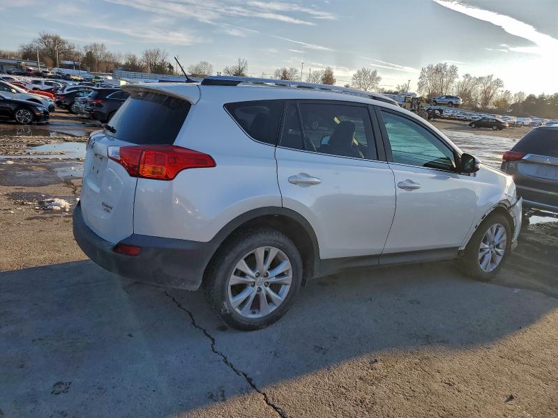 Photo 3 from auction – 2014 TOYOTA RAV4 LIMIT with VIN 2T3DFREV9EW149633