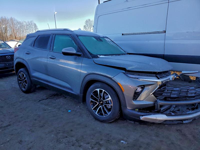 Photo 4 from auction – 2025 CHEVROLET TRAILBLAZE with VIN KL79MRSL3SB218235