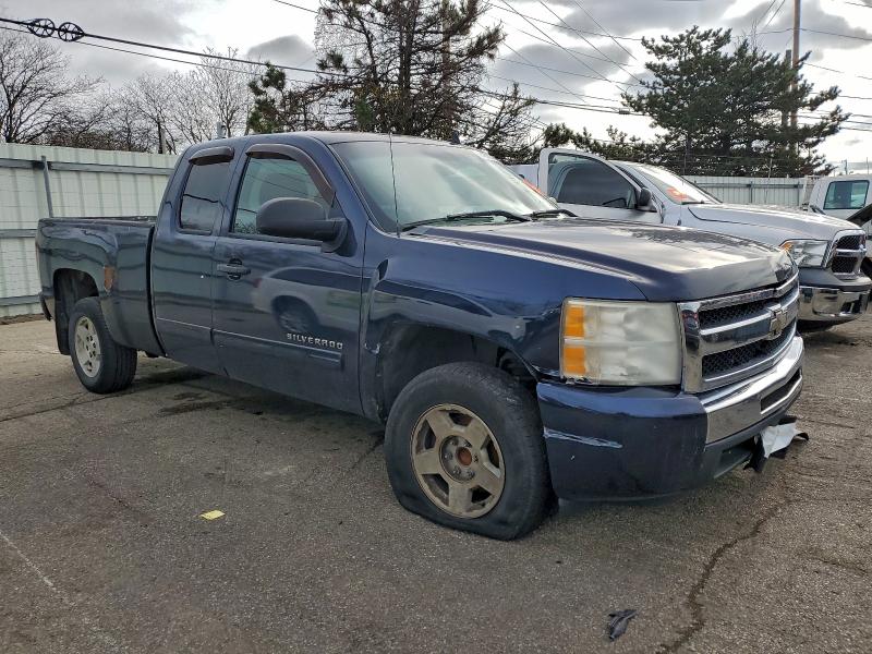 Photo 4 from auction – 2009 CHEVROLET SILVERADO with VIN 1GCEC19C99Z294491