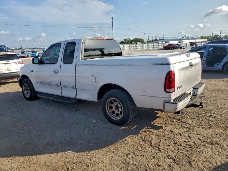 Photo 2 from auction – 2000 FORD F150 with VIN 1FTRX17WXYNA53077