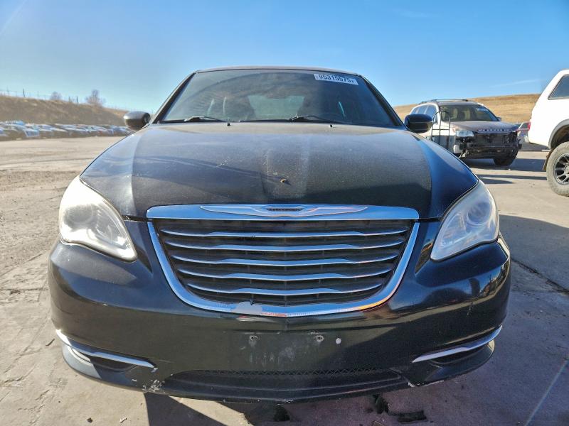 Photo 5 from auction – 2012 CHRYSLER 200 TOURIN with VIN 1C3CCBBGXCN316396