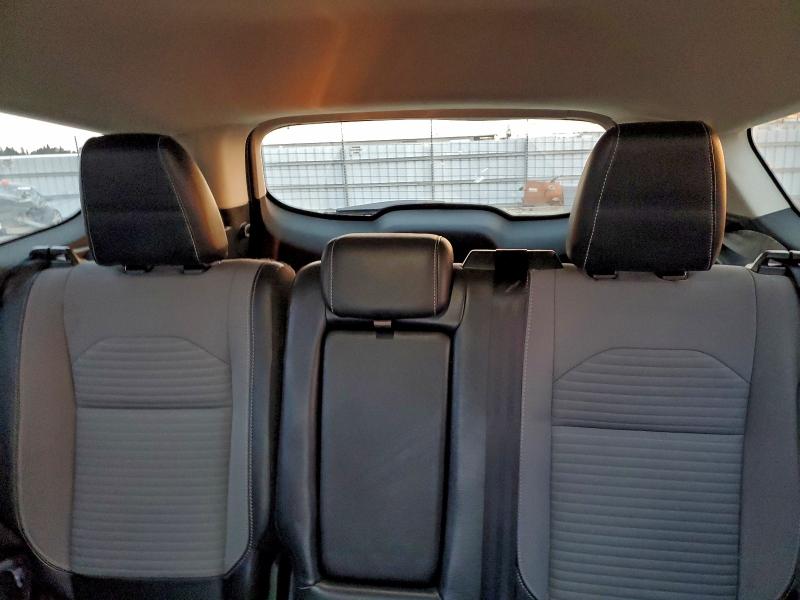 Photo 10 from auction – 2019 FORD ESCAPE with VIN 1FMCU0GD5KUB63096