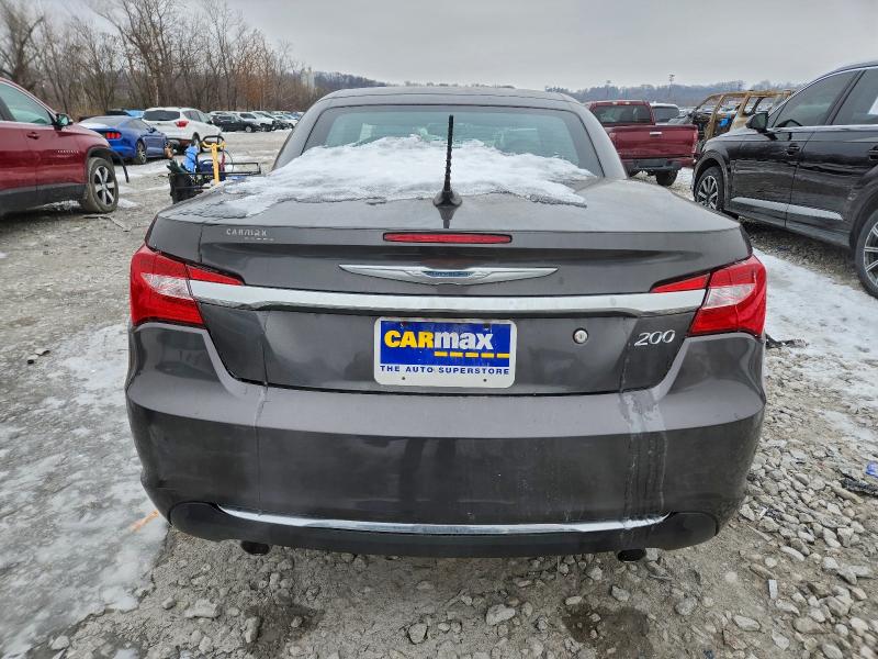 Photo 6 from auction – 2014 CHRYSLER 200 LIMITE with VIN 1C3BCBFG0EN162659