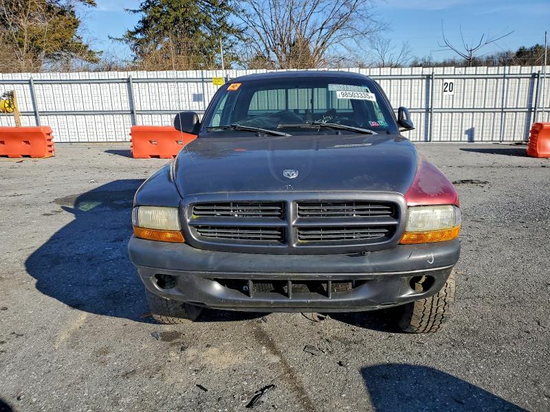 Photo 5 from auction – 2004 DODGE DAKOTA QUA with VIN 1D7HG38N14S758557