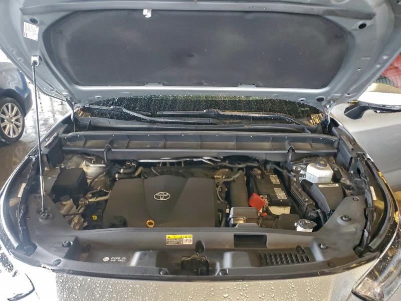 Photo 11 from auction – 2021 TOYOTA HIGHLANDER with VIN 5TDHZRBH4MS160806