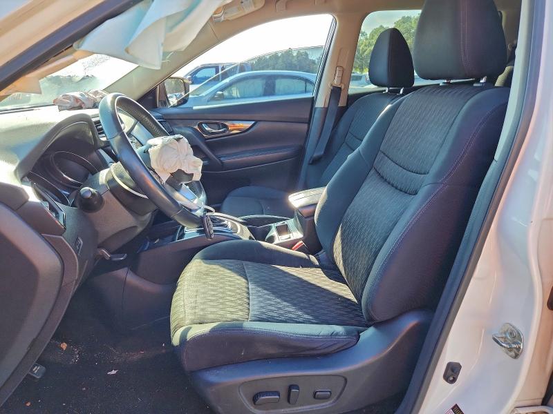 Photo 7 from auction – 2017 NISSAN ROGUE S with VIN 5N1AT2MT4HC818879
