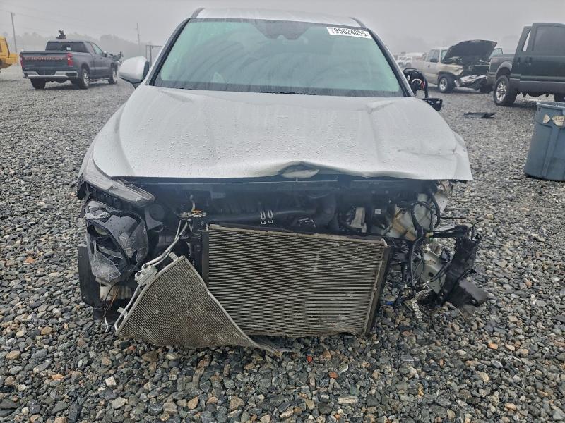 Photo 5 from auction – 2019 HYUNDAI SANTA FE S with VIN 5NMS33AD3KH085597