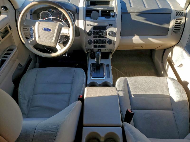 Photo 8 from auction – 2010 FORD ESCAPE XLT with VIN 1FMCU9D75AKC22547