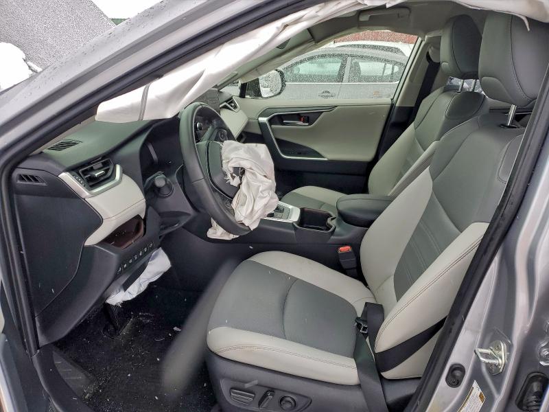 Photo 7 from auction – 2024 TOYOTA RAV4 LIMIT with VIN JTMD6RFVXRD123365