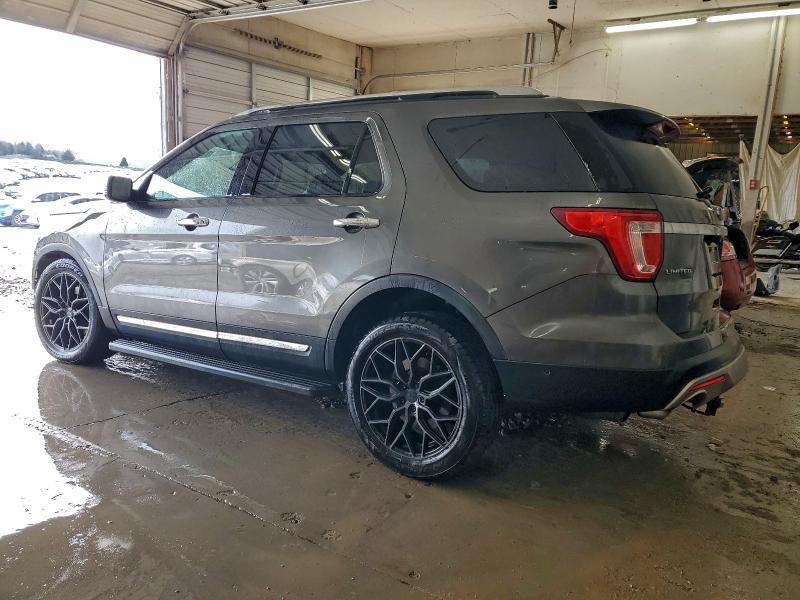 Photo 2 from auction – 2017 FORD EXPLORER L with VIN 1FM5K7F86HGC88451