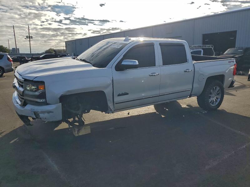 CHEVROLET SILVERADO 2018 with VIN 3GCUKTEC6JG238366 - Photo from auction
