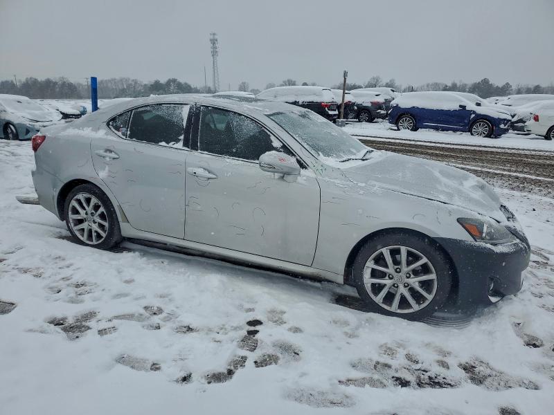 Photo 4 from auction – 2011 LEXUS IS 250 with VIN JTHBF5C23B2100391