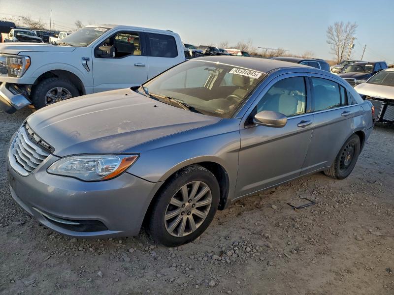 CHRYSLER 200 2013 with VIN 1C3CCBBG7DN527489 - Photo from auction