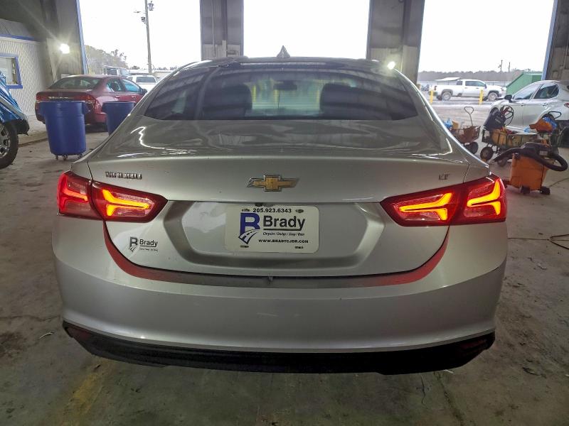 Photo 6 from auction – 2019 CHEVROLET MALIBU with VIN 1G1ZD5ST2KF116065