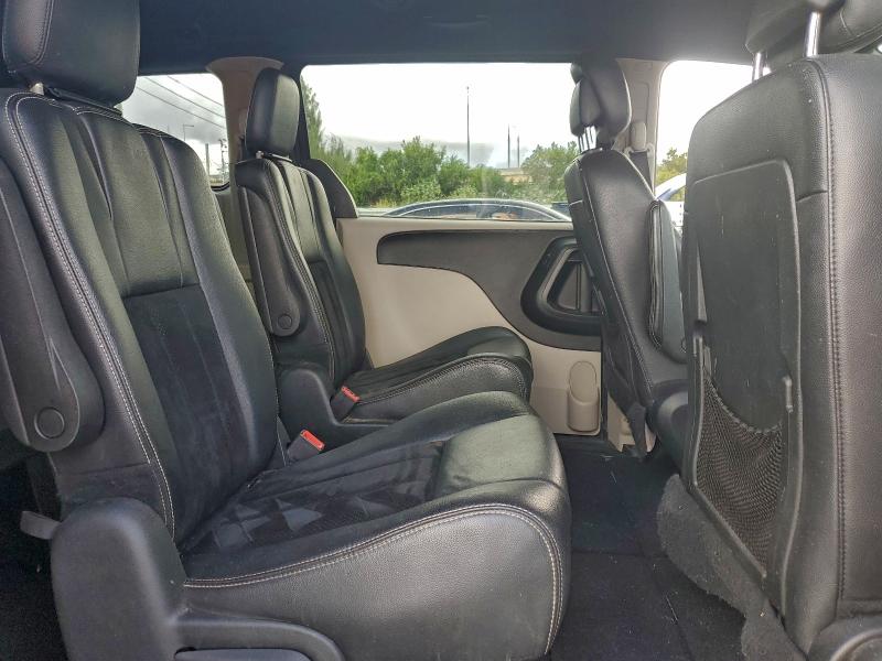 Photo 10 from auction – 2017 DODGE GRAND CARA with VIN 2C4RDGCGXHR783293