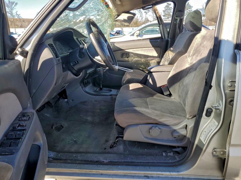 Photo 7 from auction – 2002 TOYOTA 4RUNNER SR with VIN JT3GN86R220240307