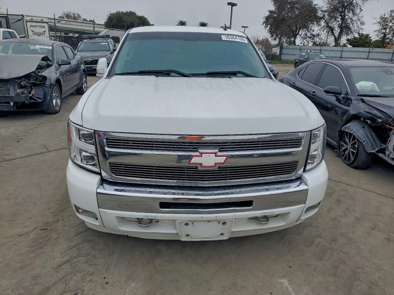 Photo 5 from auction – 2011 CHEVROLET SILVERADO with VIN 1GCNCSE03BZ158882