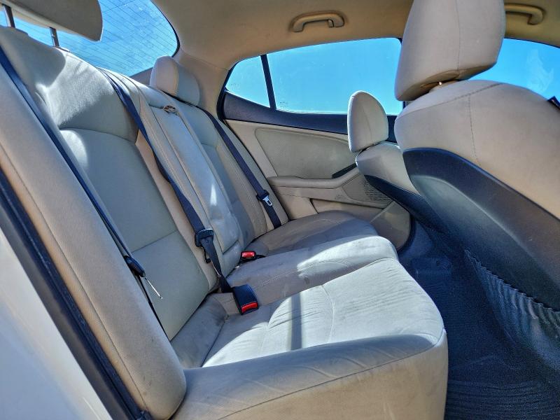 Photo 10 from auction – 2015 KIA OPTIMA LX with VIN KNAGM4A7XF5663199