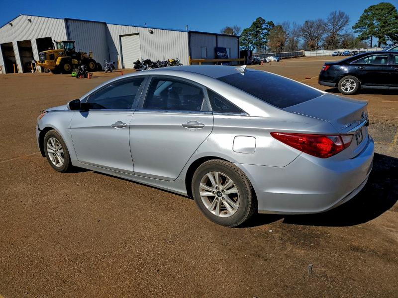 Photo 2 from auction – 2013 HYUNDAI SONATA GLS with VIN 5NPEB4AC2DH605940