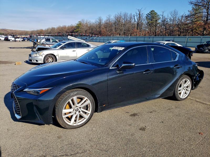 LEXUS IS 300 2021 with VIN JTHA81F26M5044491 - Photo from auction