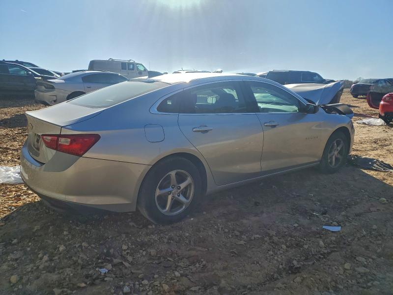 Photo 3 from auction – 2018 CHEVROLET MALIBU LS with VIN 1G1ZB5ST7JF290475