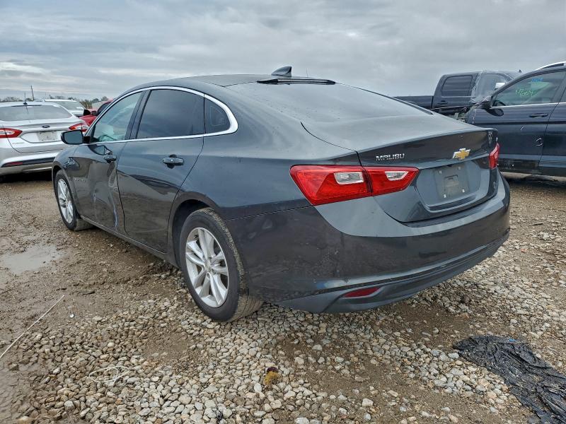 Photo 2 from auction – 2018 CHEVROLET MALIBU LT with VIN 1G1ZD5ST3JF155276