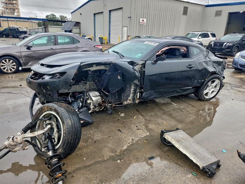CHEVROLET CAMARO 2023 with VIN 1G1FB1RX9P0129707 - Photo from auction