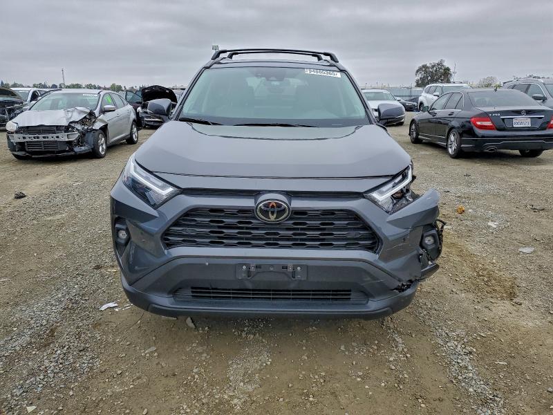 Фото 5 с аукциона – 2023 TOYOTA RAV4 XLE P с VIN 2T3A1RFV1PW394591