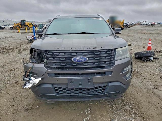 Photo 5 from auction – 2016 FORD EXPLORER S with VIN 1FM5K8GT6GGC01512