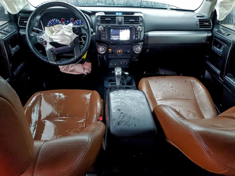 Photo 8 from auction – 2018 TOYOTA 4RUNNER SR with VIN JTEBU5JR5J5597489