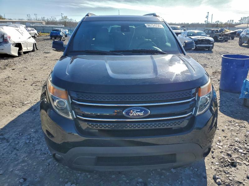 Photo 5 from auction – 2015 FORD EXPLORER L with VIN 1FM5K7F86FGB15946