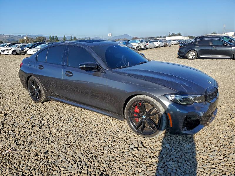 Photo 4 from auction – 2022 BMW M340I with VIN 3MW5U7J01N8C32716