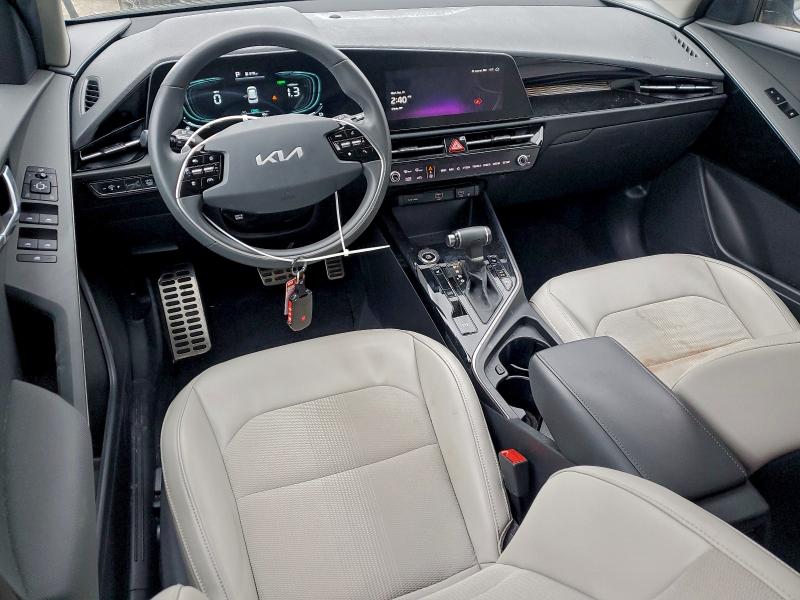Photo 8 from auction – 2023 KIA NIRO EX with VIN KNDCR3LE5P5091663