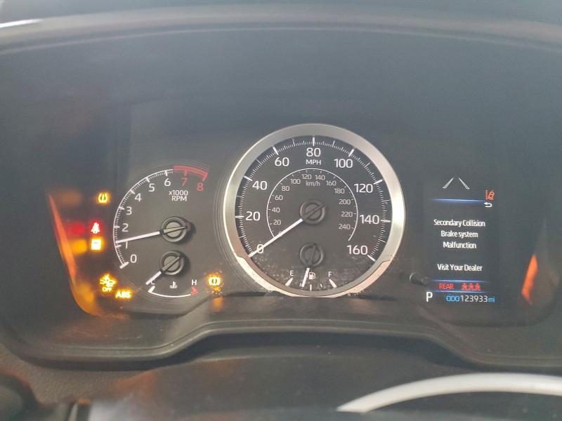 Photo 9 from auction – 2021 TOYOTA COROLLA with VIN 5YFEPMAE6MP185007