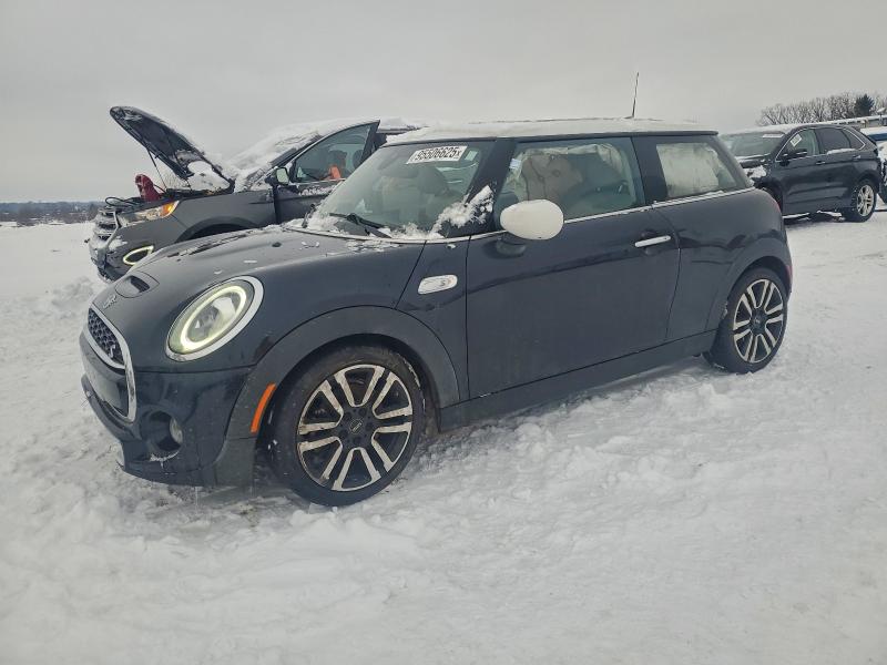 MINI COOPER S 2020 with VIN WMWXR5C00L2M79118 - Photo from auction