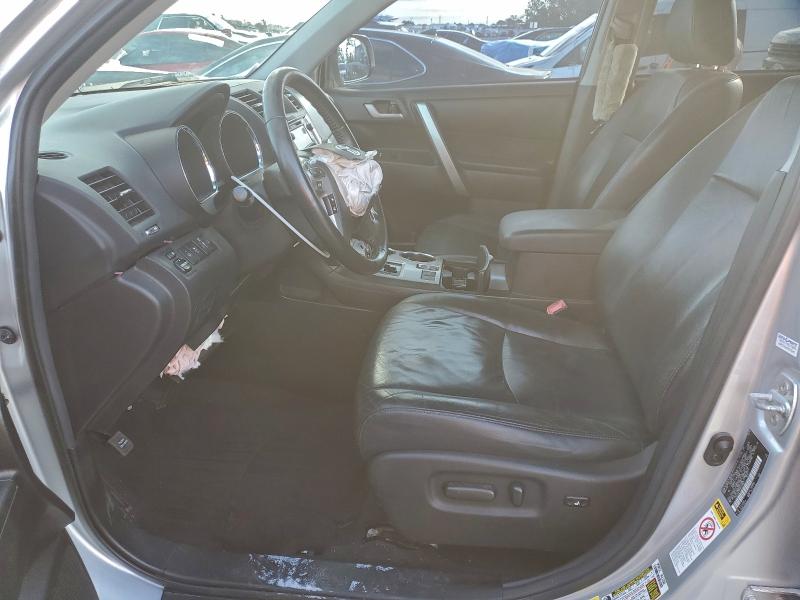 Photo 7 from auction – 2013 TOYOTA HIGHLANDER with VIN 5TDZK3EH8DS138924