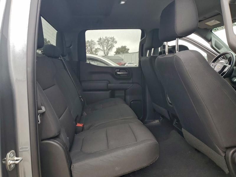 Photo 10 from auction – 2019 CHEVROLET SILVERADO with VIN 3GCPYBEH3KG302124