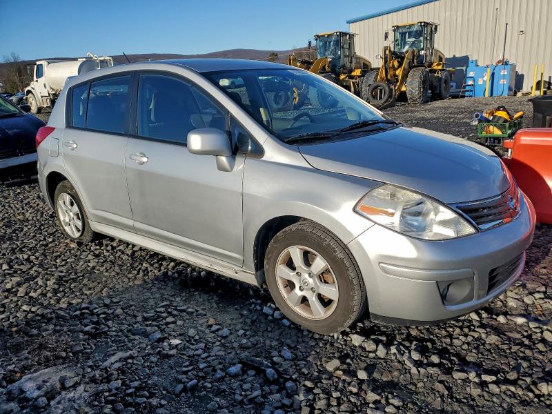 Photo 4 from auction – 2011 NISSAN VERSA S with VIN 3N1BC1CP1BL514124