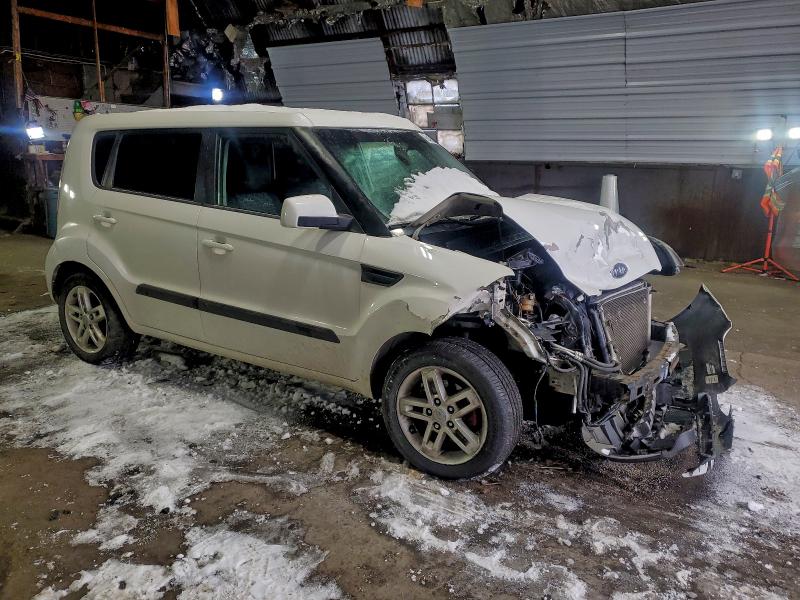 Photo 4 from auction – 2011 KIA SOUL + with VIN KNDJT2A21B7328321