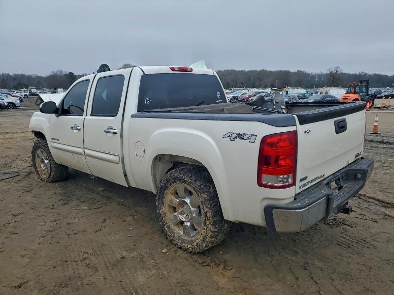 Photo 2 from auction – 2011 GMC SIERRA K15 with VIN 3GTP2VE33BG361195