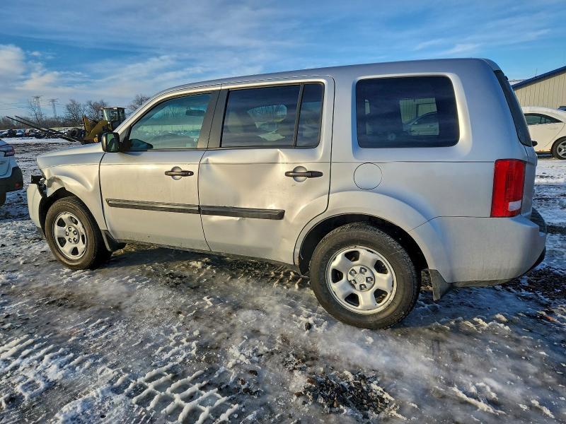Photo 2 from auction – 2012 HONDA PILOT LX with VIN 5FNYF4H24CB003827