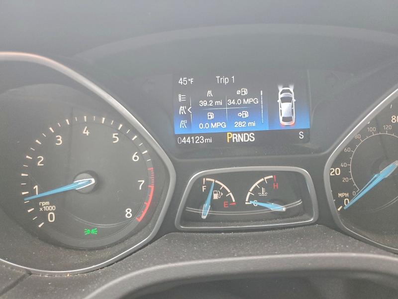 Photo 9 from auction – 2016 FORD FOCUS TITA with VIN 1FADP3N25GL326030
