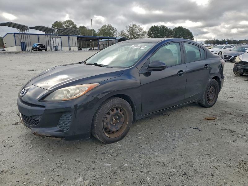 MAZDA 3 I 2013 with VIN JM1BL1TF4D1747574 - Photo from auction