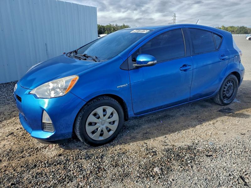 Photo 1 from auction – 2013 TOYOTA PRIUS C with VIN JTDKDTB33D1541579